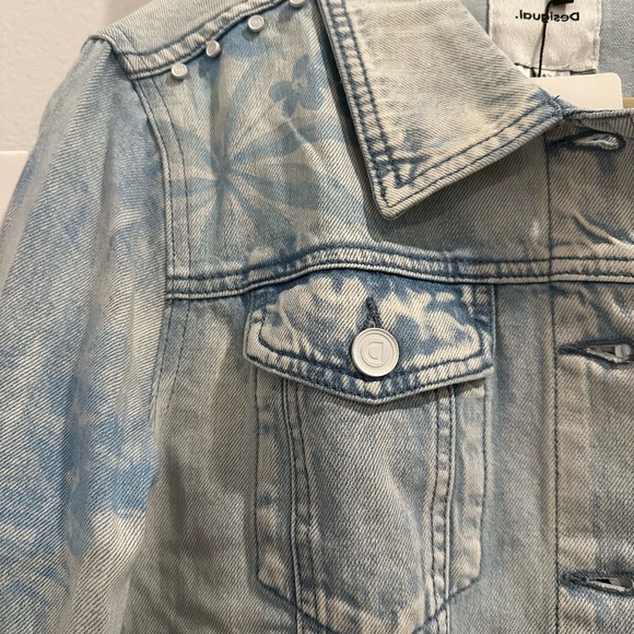 NWT Desigual Denim Jacket  - LAST CHANCE - Picture 3 of 10
